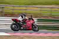 Middle Group Red Bikes